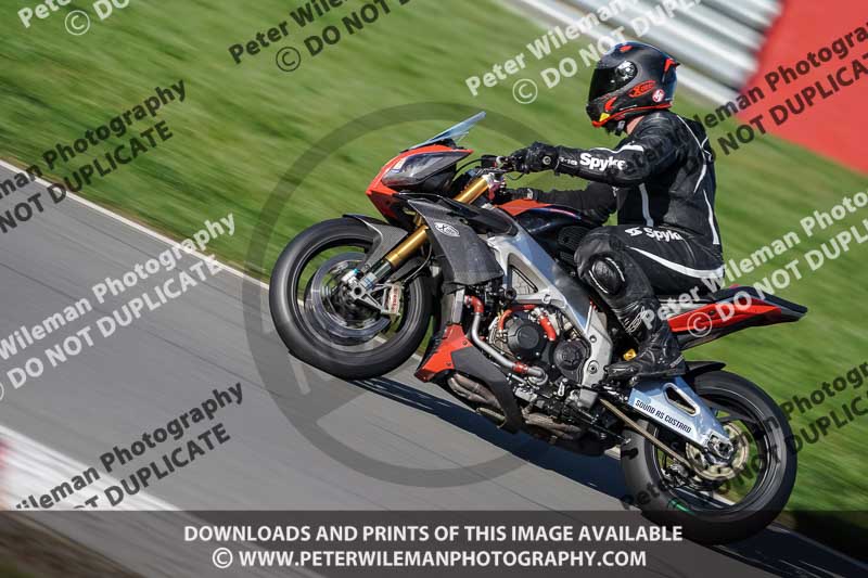 donington no limits trackday;donington park photographs;donington trackday photographs;no limits trackdays;peter wileman photography;trackday digital images;trackday photos